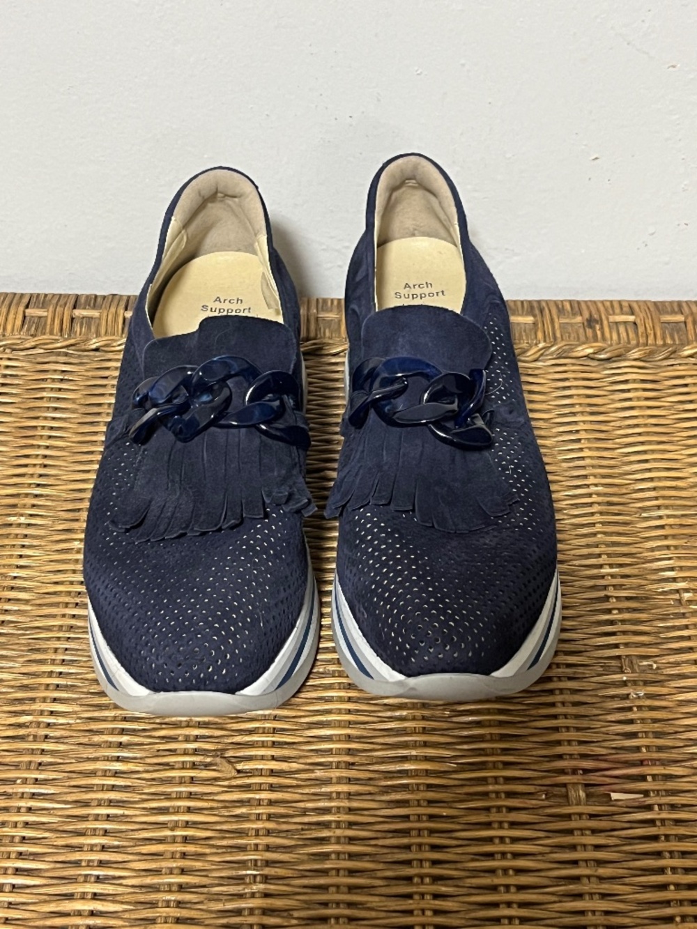 Softwaves Caddie Blue Suede Caddie Platform Sneakers.  Sz. 40.5 /U.S 9.5